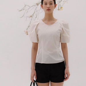 Sie 블룸 퍼프 슬리브 블라우스 크림베이지 s