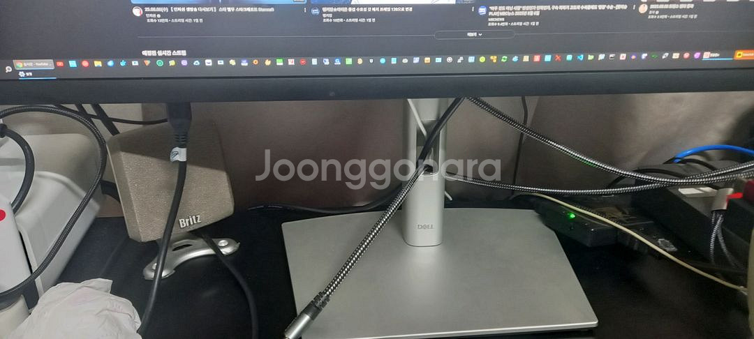 27인치 4K 모니터 Dell P2721Q--3