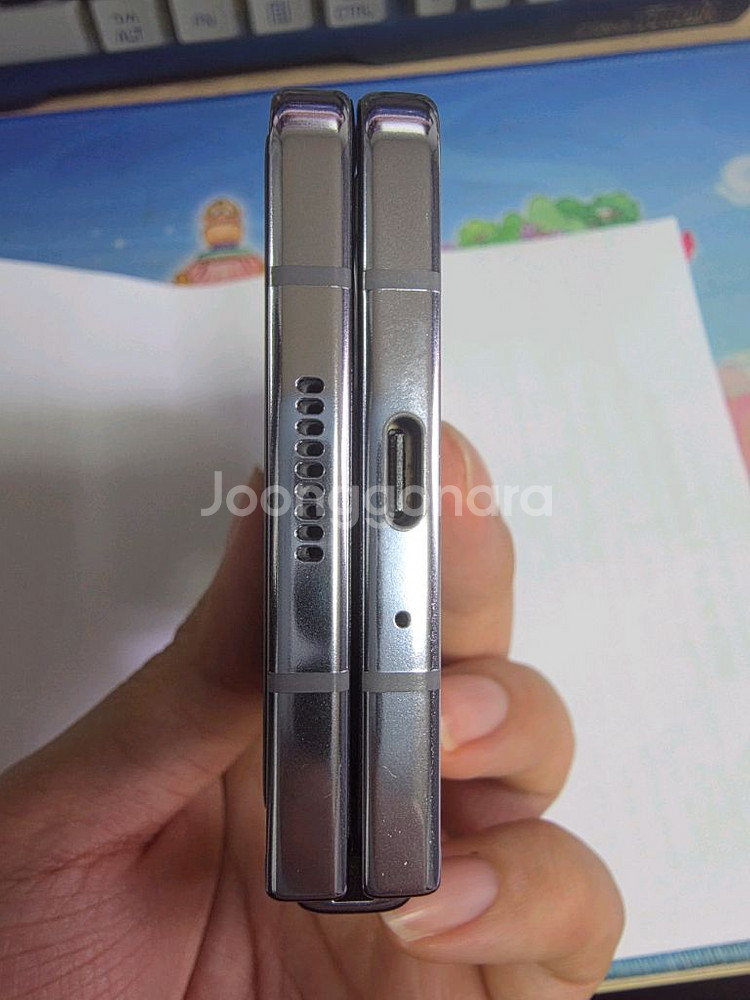 갤럭시 Z 폴드5 자급제 아이스블루 256GB 올갈이--9