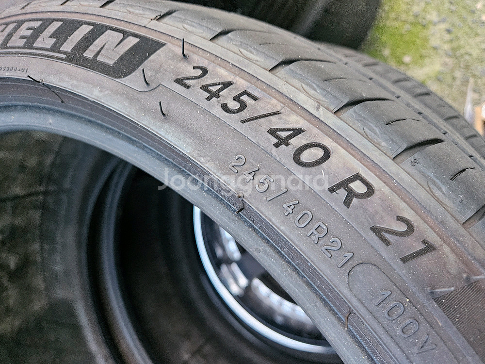 제네시스 G90 앞타이어 21인치 미쉐린--0