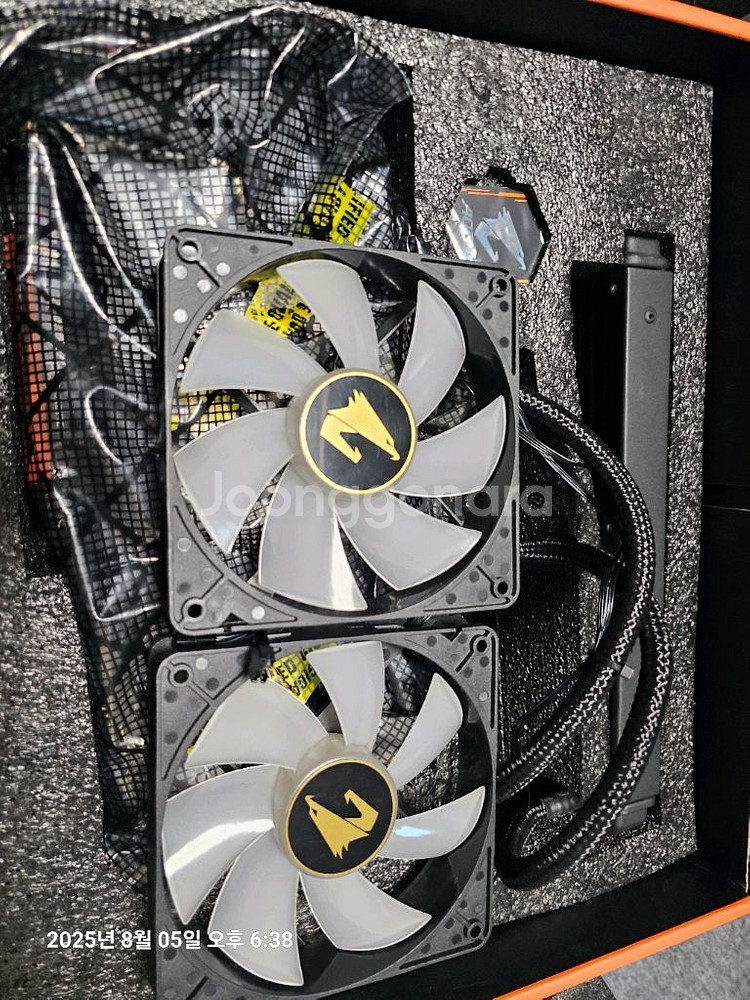 기가바이트 RTX3090 워터포스--3
