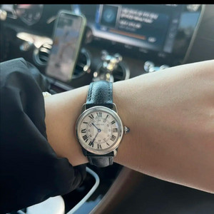 까르띠에 롱드솔로 29mm
