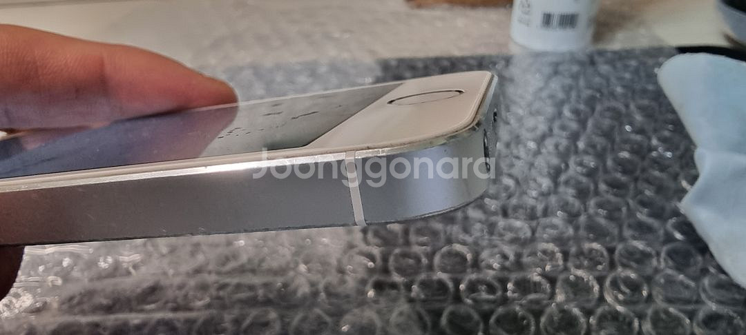 아이폰 5s 실버16기가--9