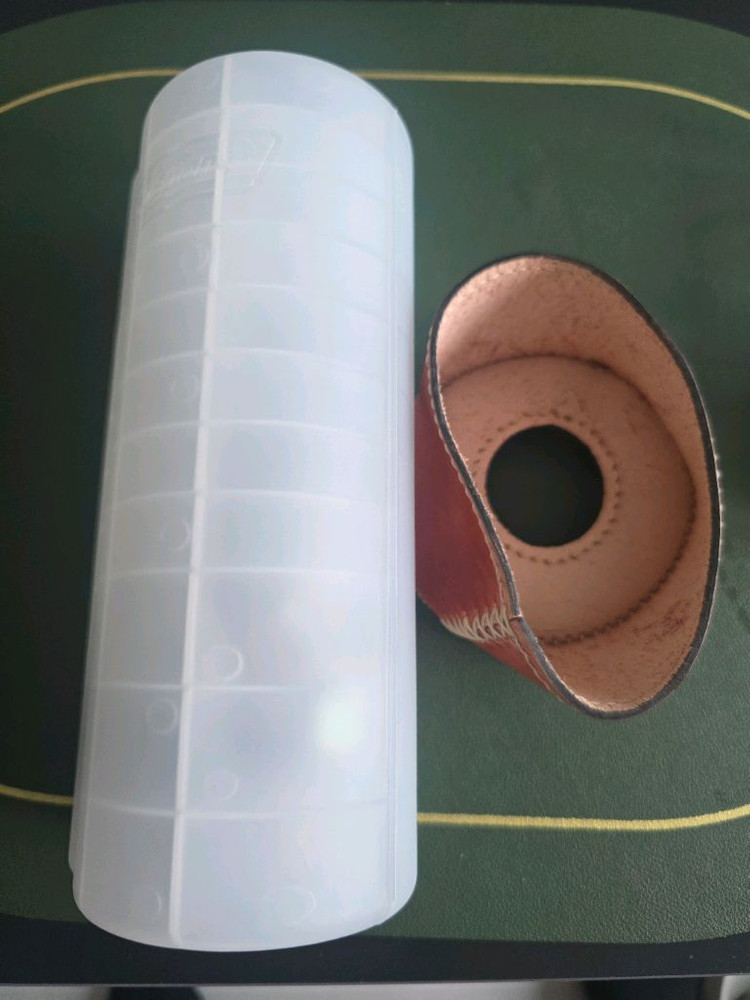 캠핑용 콜맨 이소가스 랜턴 + 가죽워머 (미사용) 이미지