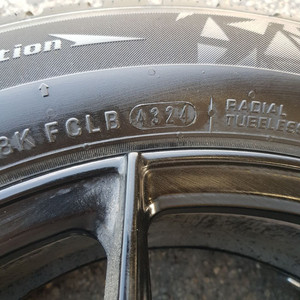 205/55R16 타이어 휠 세트 판매합니다!!