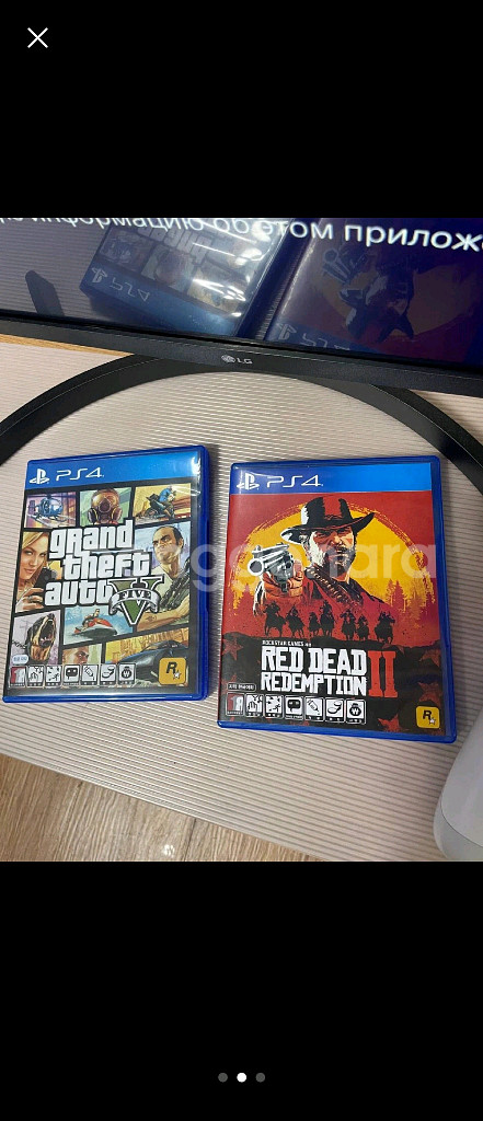 PS4 pro 화이트 1TB + 게임팩2개--1