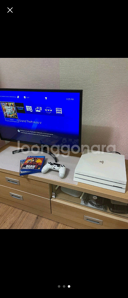 PS4 pro 화이트 1TB + 게임팩2개--2