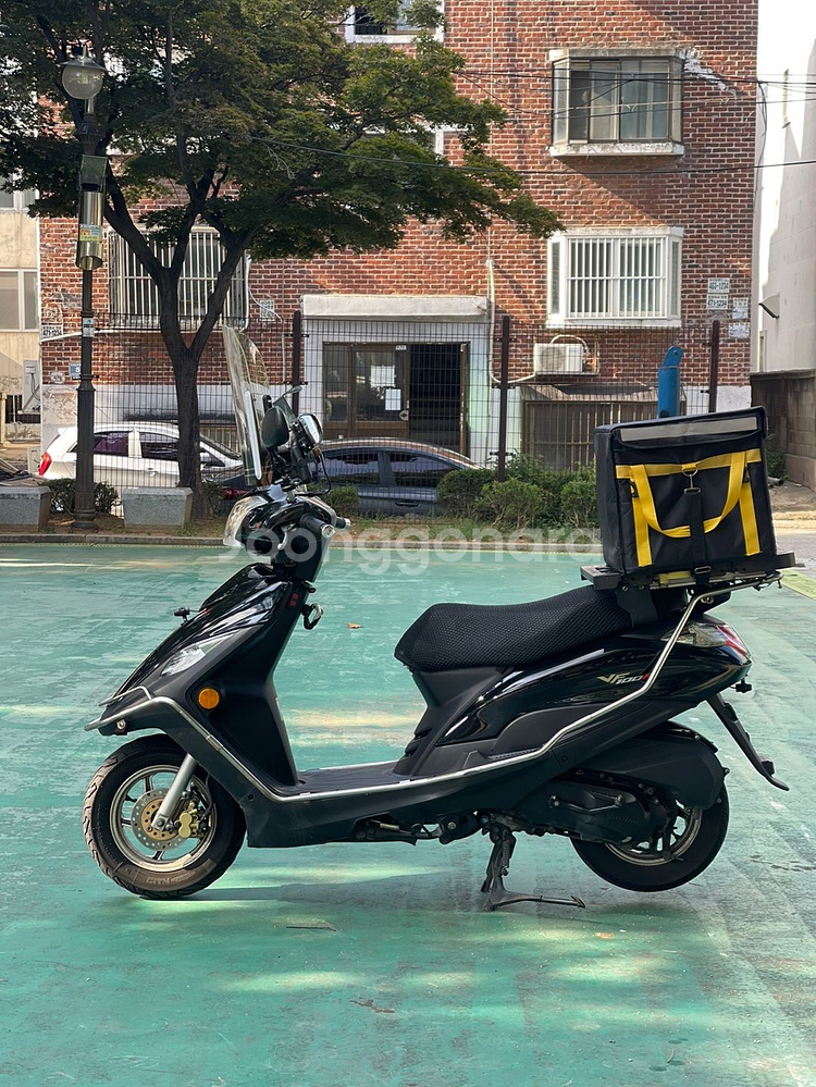 vf100/22년식/5만Km/배달입문용/싸게팝니다.--7