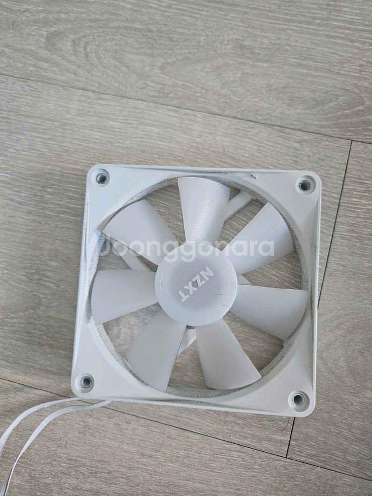 NZXT f120 core RGB 팬 3개 팔아요--0