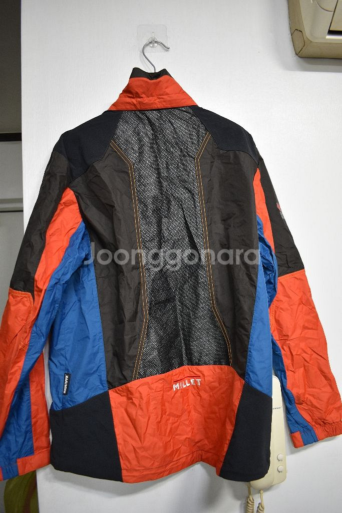 밀레 남성 윈드스토퍼 바람막이(100)--1