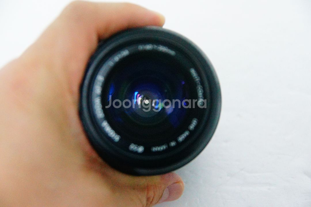 [소니용] 시그마 60-200mm 망원렌즈팝니다.--1
