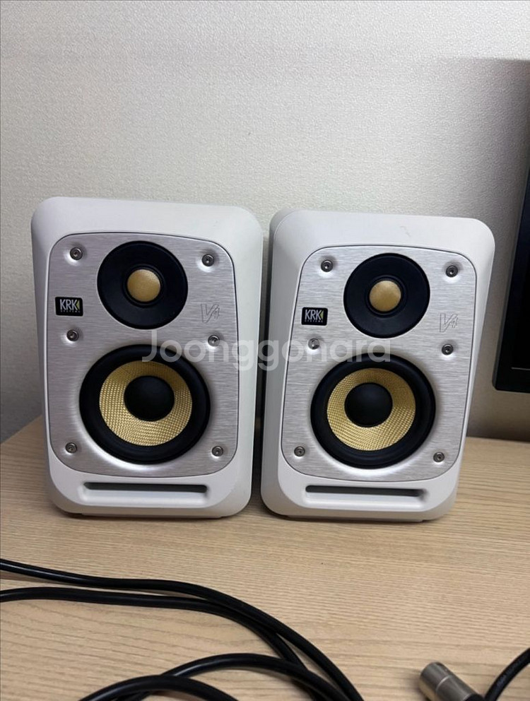 KRK V4 S4 모니터링 스피커--0