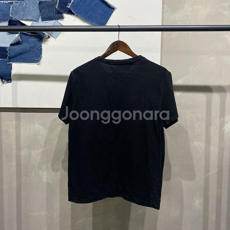 (95) 타미힐피거 여성 캐주얼 블랙 자수 반팔 티--3