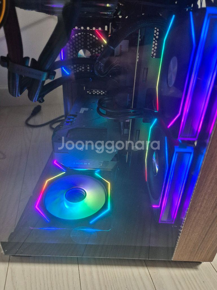 7800x3d+9070xt 수냉쿨러 pc 팔아요--7