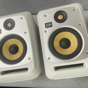 KRK V6 S4 스튜디오 모니터 스피커