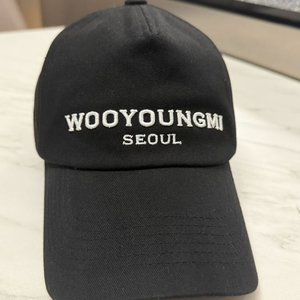 우영미 서울 볼캡 모자