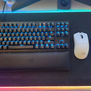 레이저 헌츠맨v2 tkl 판매합니다
