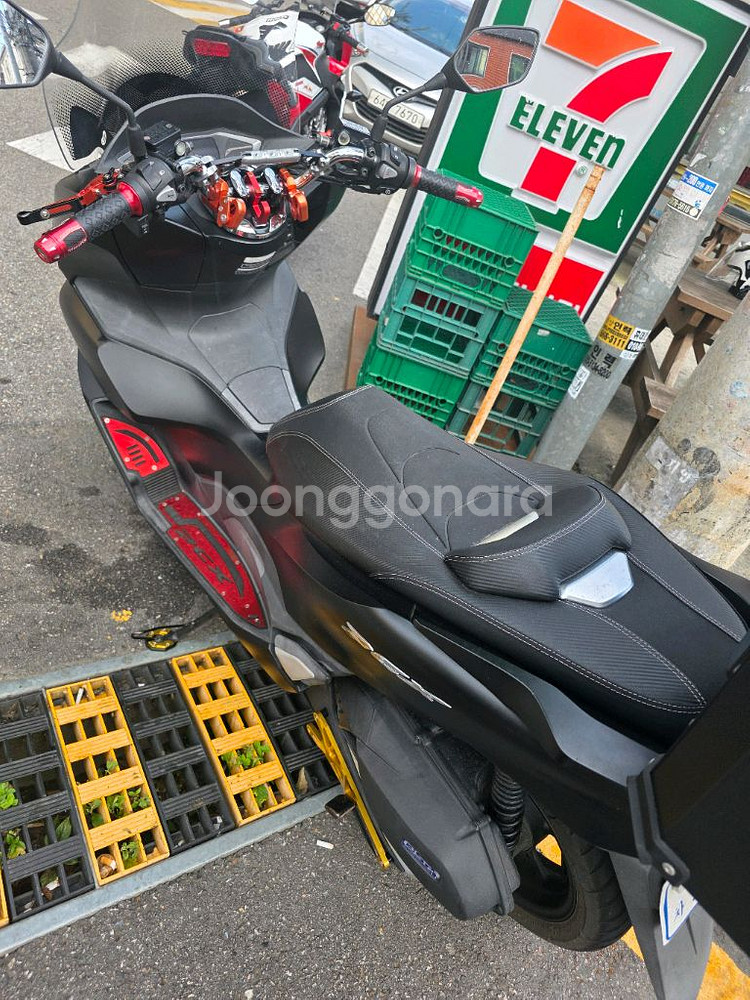 PCX125 21년식 상태SS급 팜. 키로수12@@@--1