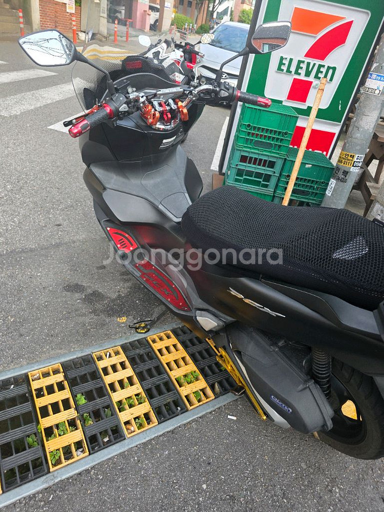 PCX125 21년식 상태SS급 팜. 키로수12@@@--6