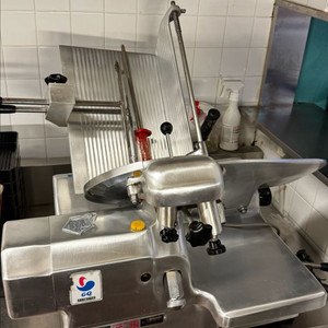 후지 HAM SLICER HS-2N 육절기 판매합니다.