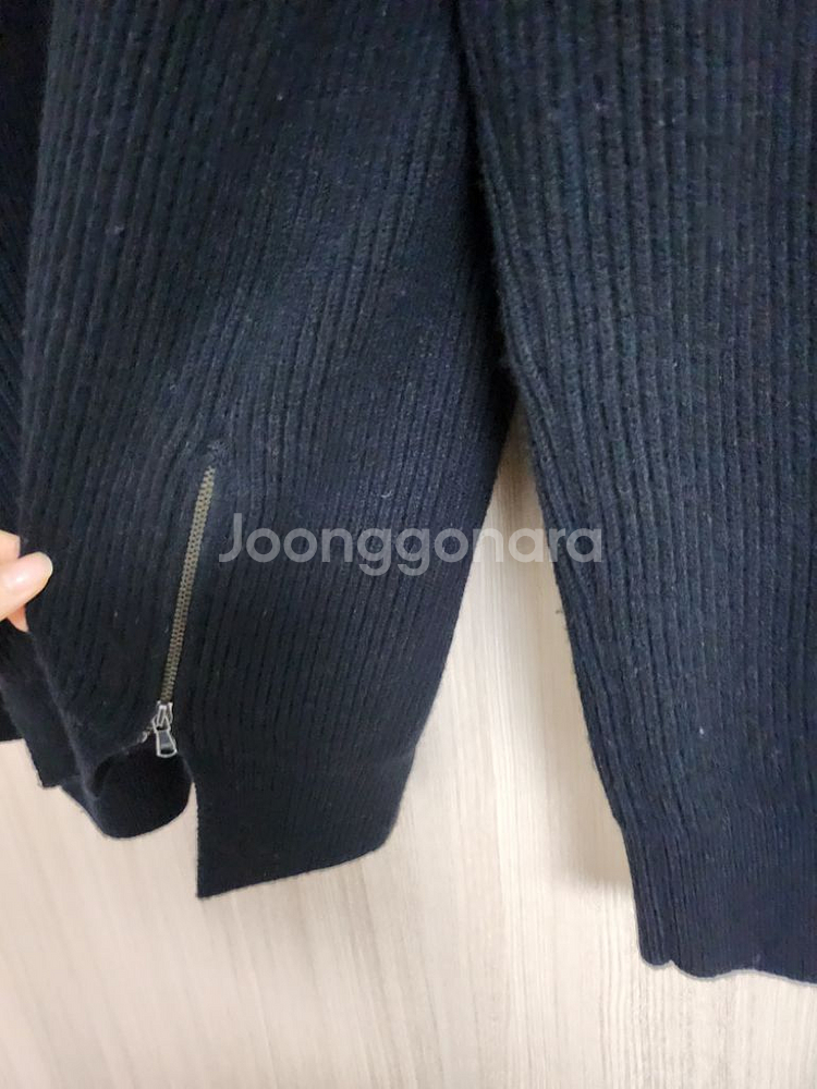 솔리드옴므 니트 탑.블랙--4