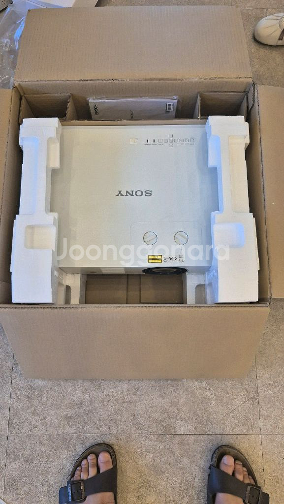 소니 프로젝터 SONY VPL-PHZ60 급매가49.9--0