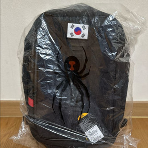 스파이더 웹트랙 태극기 백팩(36L) 새상품