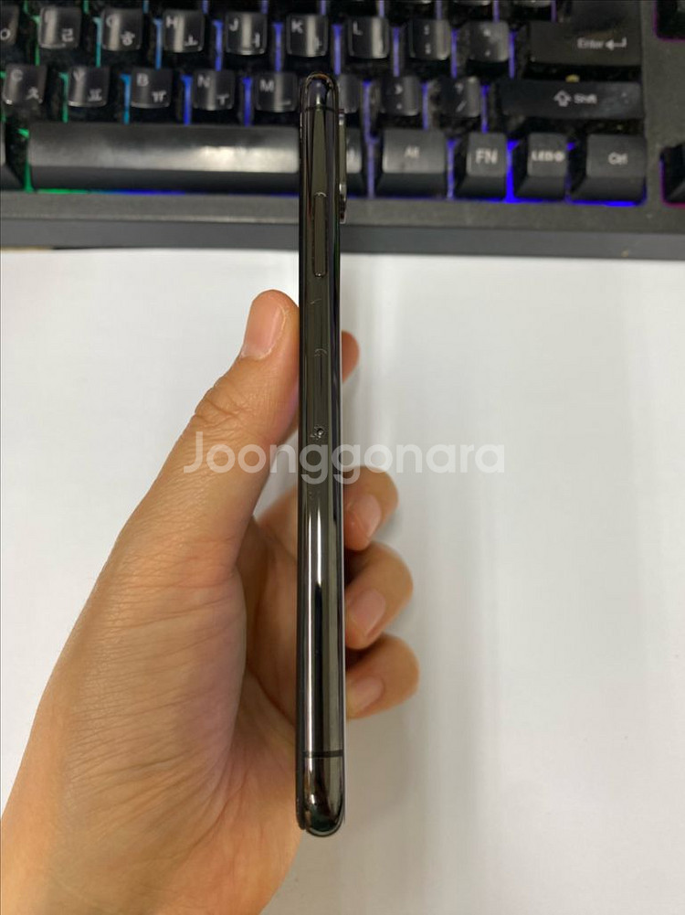 아이폰XS 스그 외관AA급 64GB 배터리100%--6