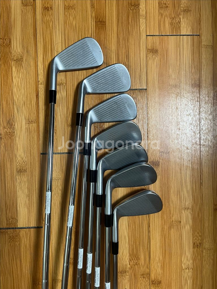 테일러메이드 p790 아이언세트--2