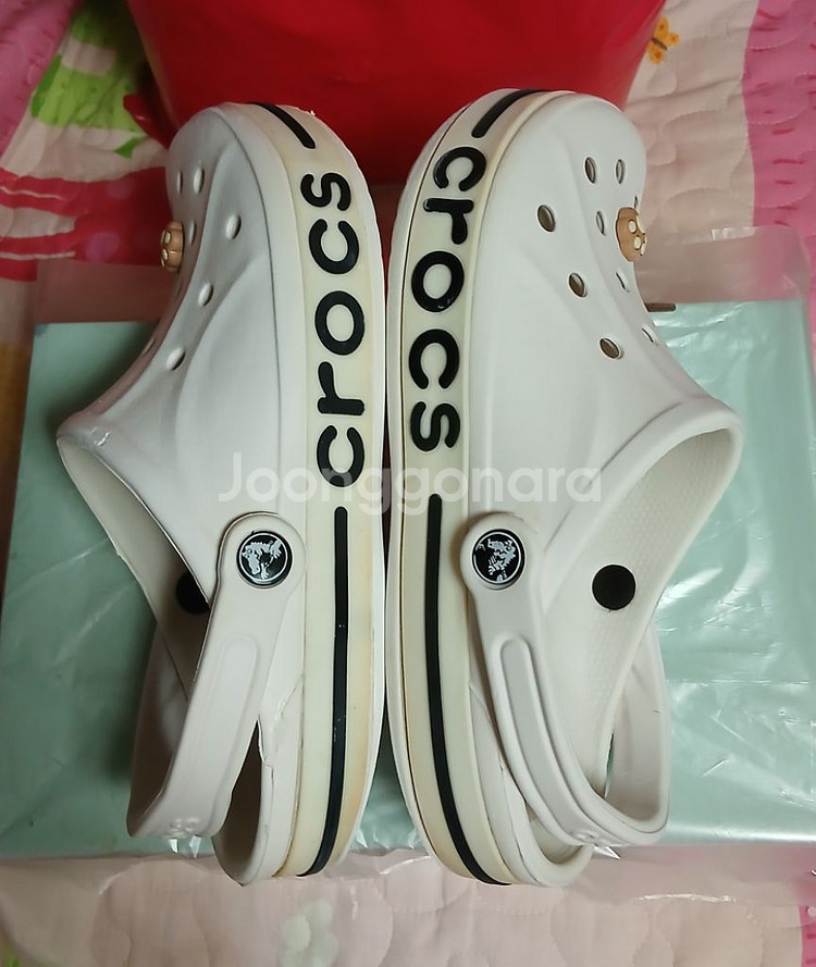 크록스정품255바야밴드 화이트.지비츠포함--6