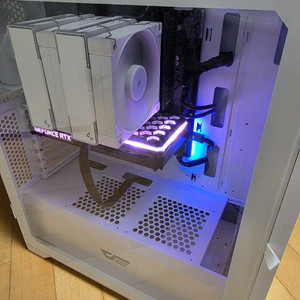i7-12700kf rtx3060 램32 데스크탑