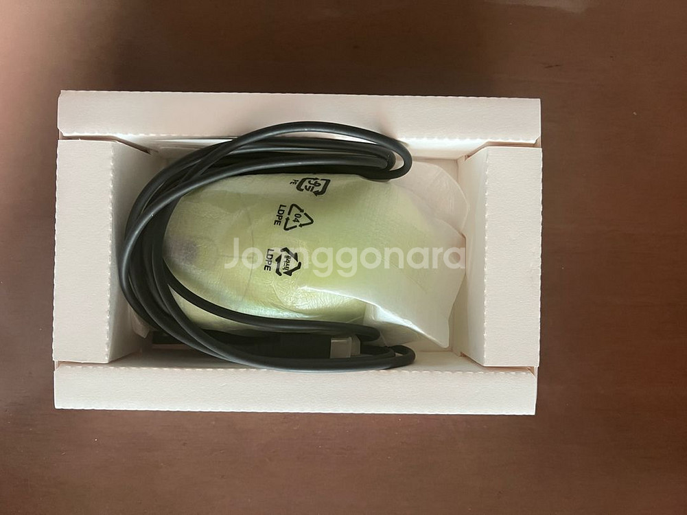 vaxee e1--1
