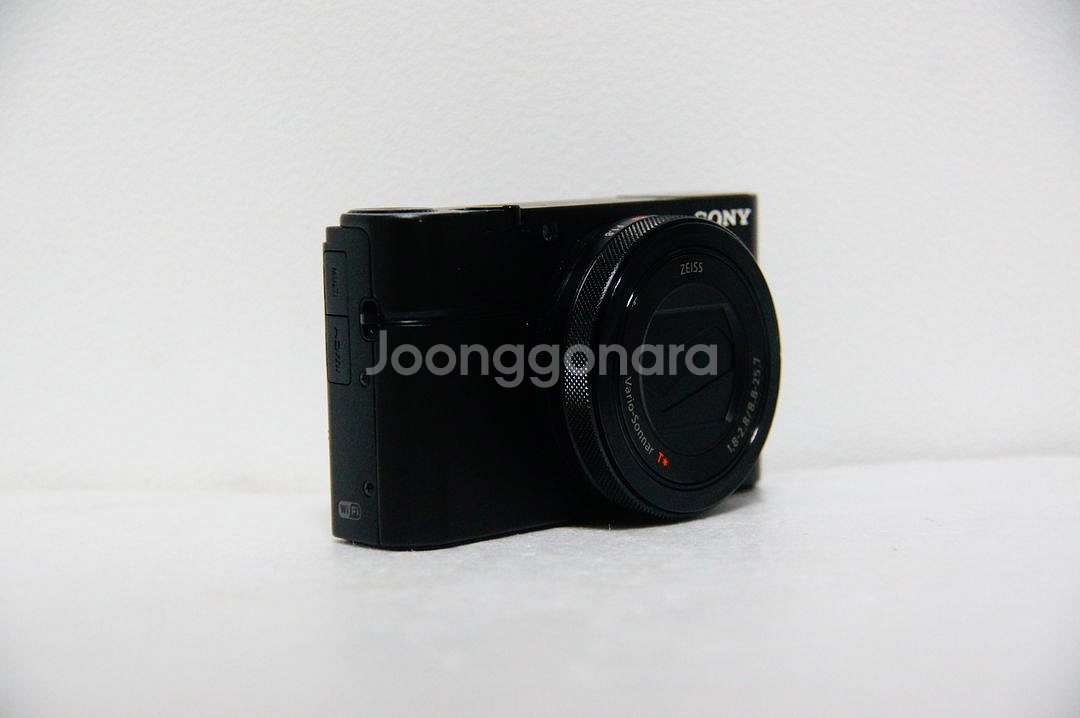 [소니] RX100 M4 카메라팝니다.--2