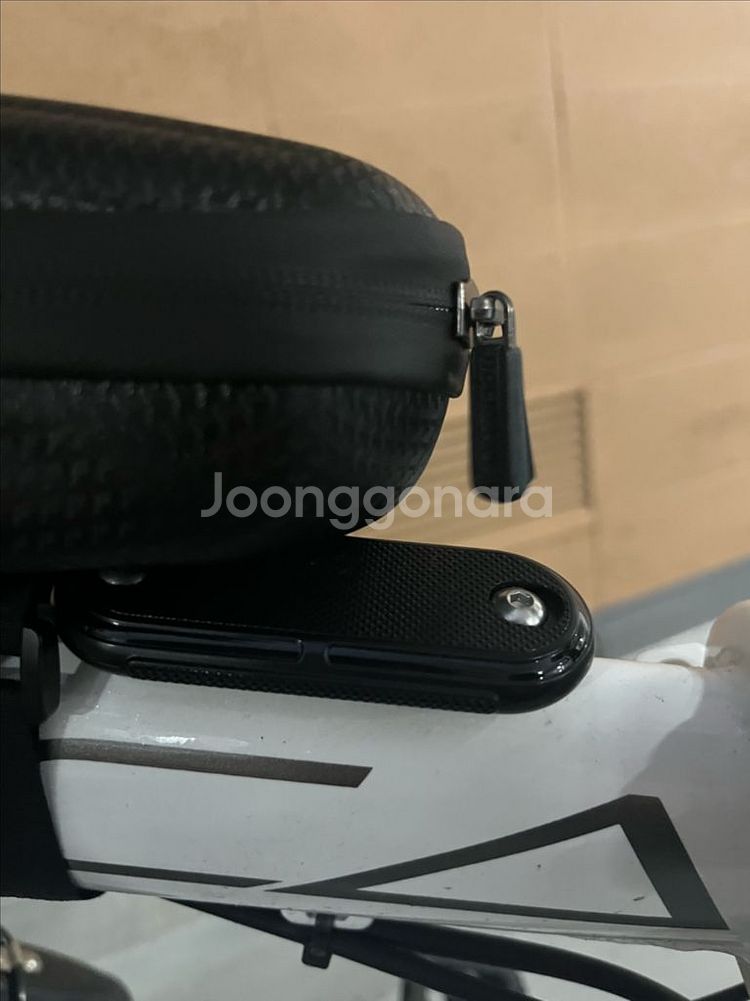 AU테크 접이식 스카닉아미 전기자전거팝니다--3
