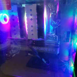 데스크탑 i7 13700k 32g rtx4070ti