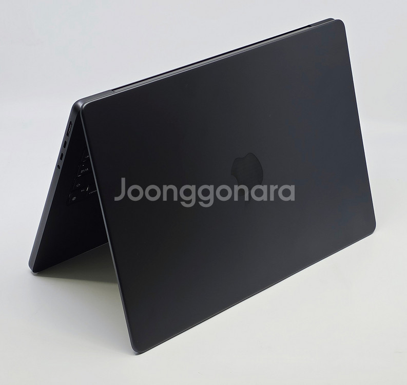 애플 맥북프로14 M4 16GB 512GB 10코어--6