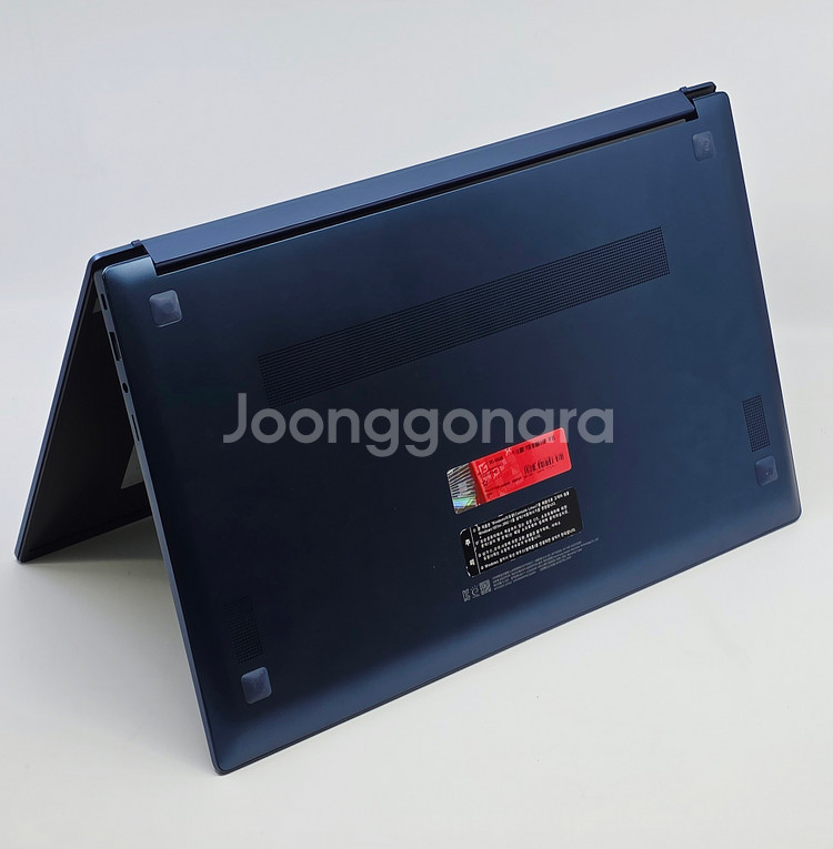 삼성 갤럭시북 NT750XDZ I7/16GB/512GB--6