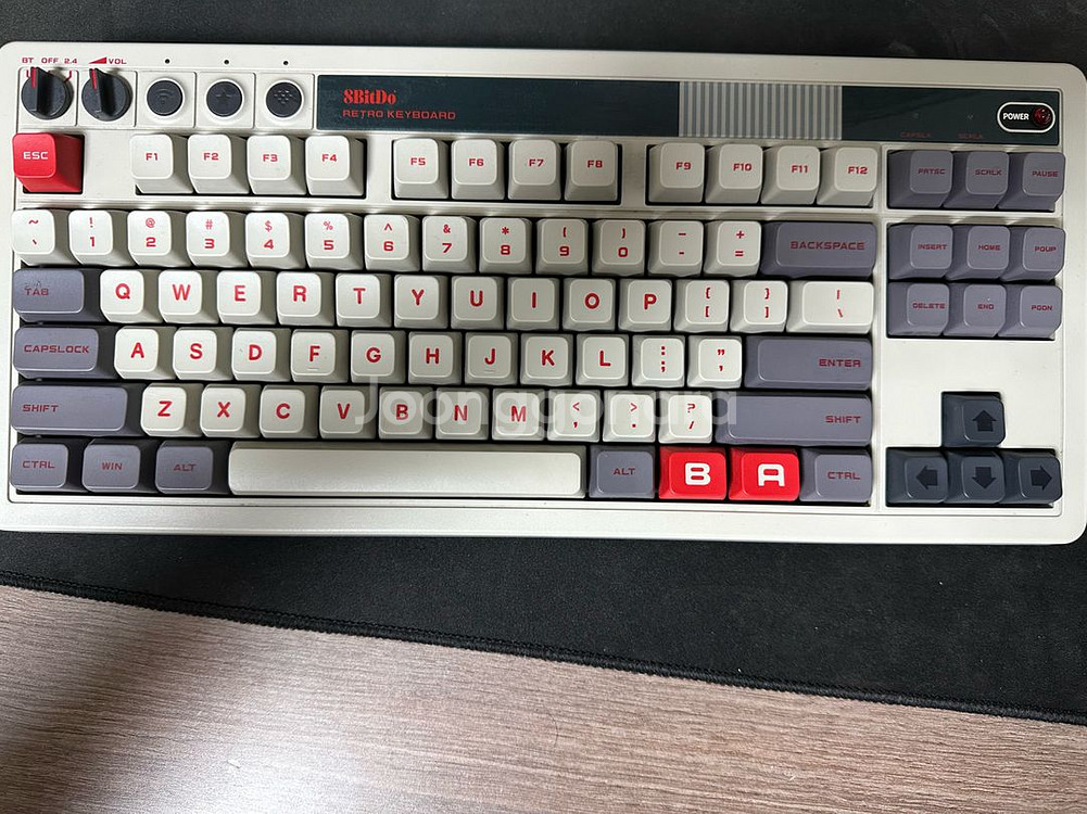 8bitdo 레트로키보드--0