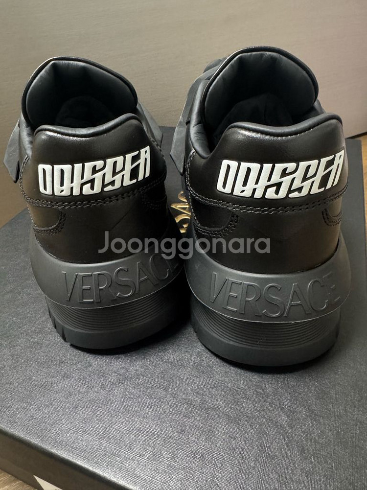 베르사체 오디세아 스니커즈--1
