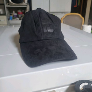 휠라볼캡모자. free