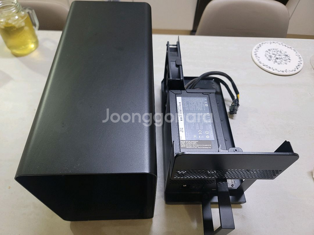 레이저 코어 X 외장 그래픽카드 박스--4