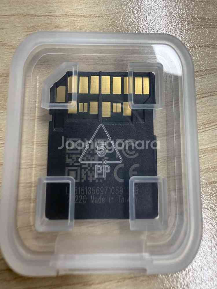 NanoFlash SDXC 128GB 4k저장--1