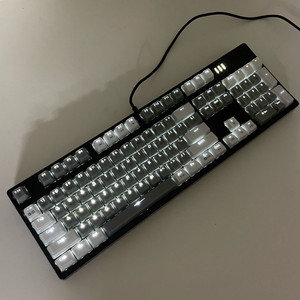 앱코해커 K8900 V1 키보드 마우스 헤드셋 스피커