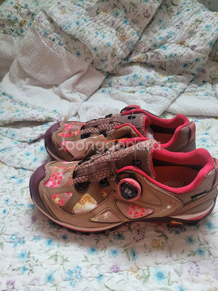 라푸마 고어텍스 등산화 240--0