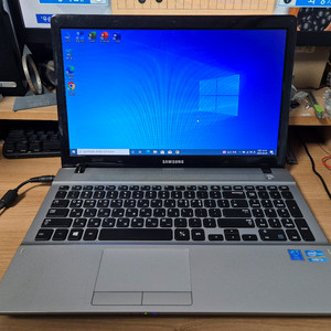삼성 NT300E5V i3 노트북