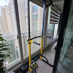 턱걸이 기구