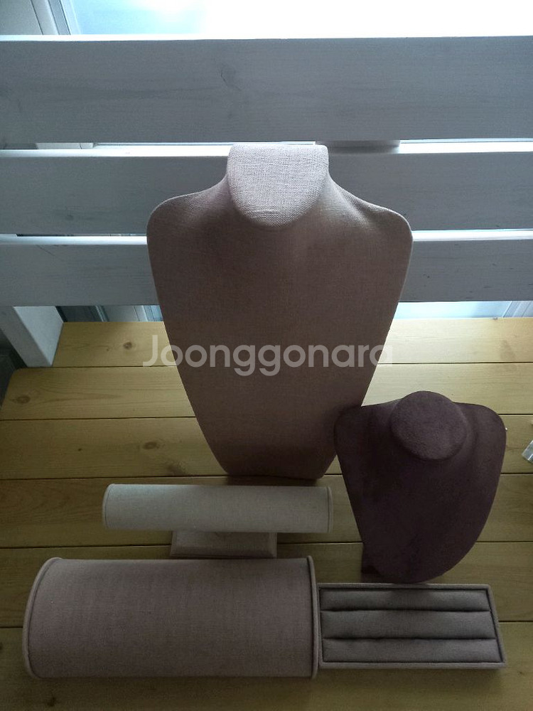 악세사리 진열대--0