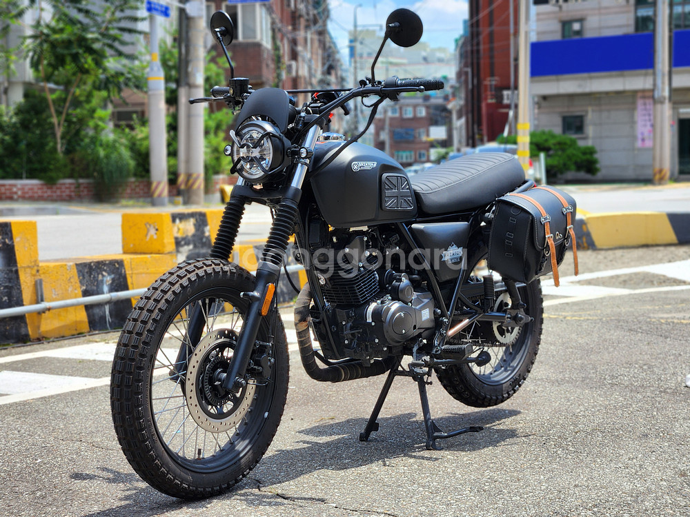 24년식/브릭스톤펠스버그125cc/신차급가성비매물팝니다--0