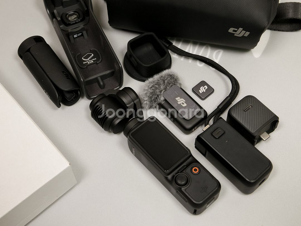 DJI 오즈모포켓3 크리에이터 콤보--0