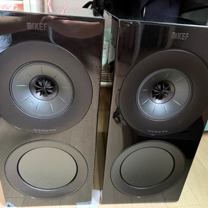 kef r3